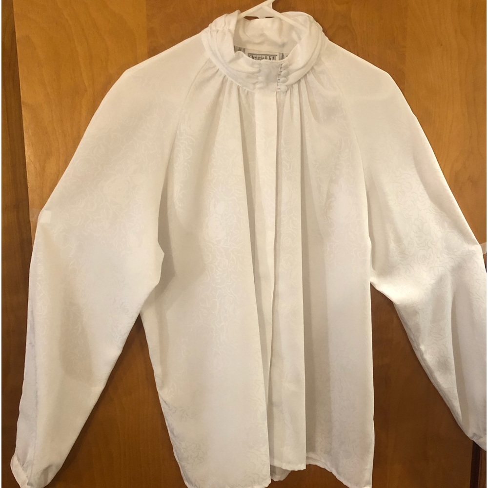 Ladies Button Blouse size 16 Christie & Jill Lightly Worn 100% Polyester